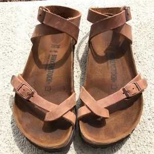 Yara Oiled Leather Birkenstocks Size 39